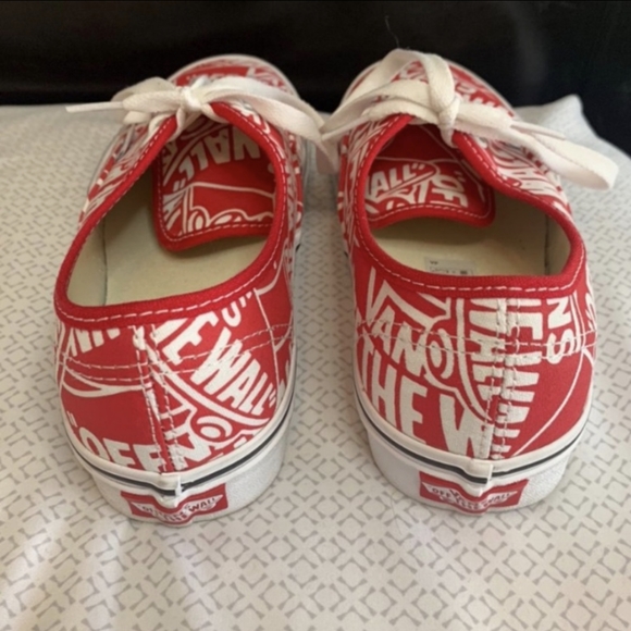 NWT vans - Picture 4 of 4